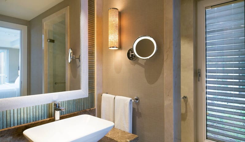 CARESSE HOTEL - TWO BEDROOM SUITE DRESSING ROOM